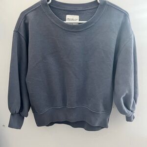 Abercrombie & Fitch Graysih-Blue Cropped Crewneck - XSmall